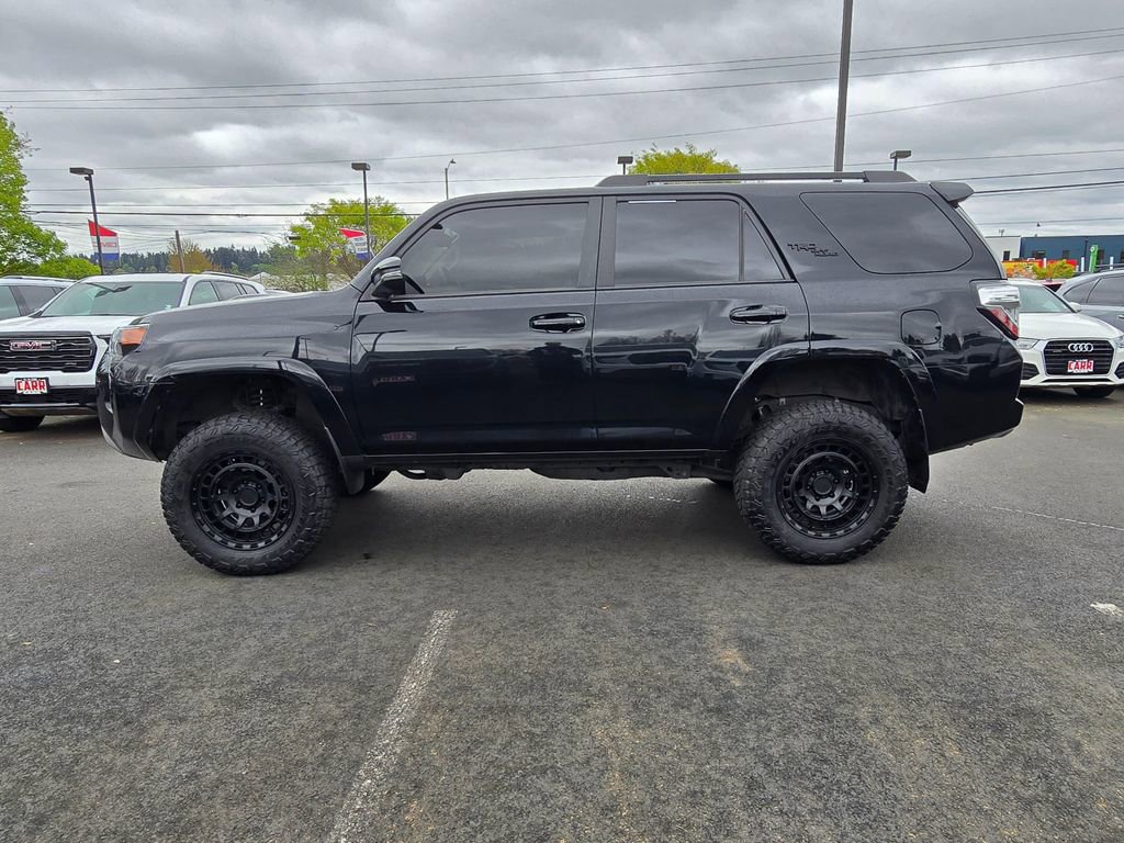 Used 2023 Toyota 4Runner TRD Off-Road Premium image 6