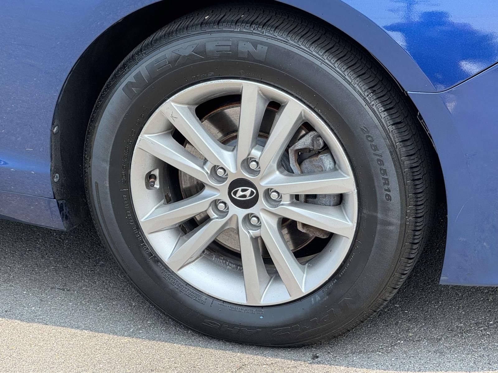 Used 2015 Hyundai Sonata SE FWD image 7