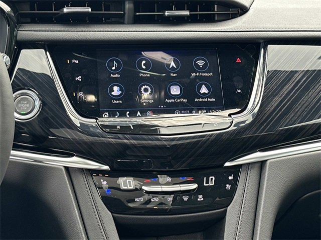 Used 2025 Cadillac XT6 Premium Luxury w/ Technology Package image 3