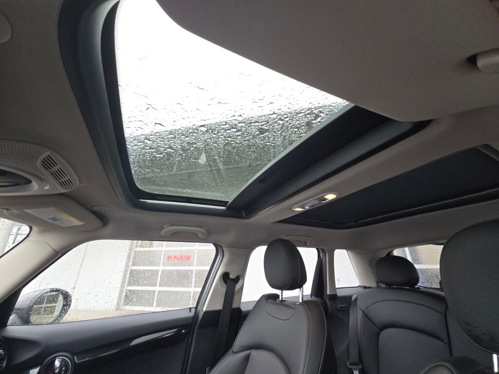 Used 2016 MINI Cooper S image 19