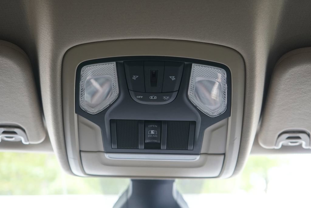 Used 2020 RAM 1500 Big Horn AWD/4WD image 29