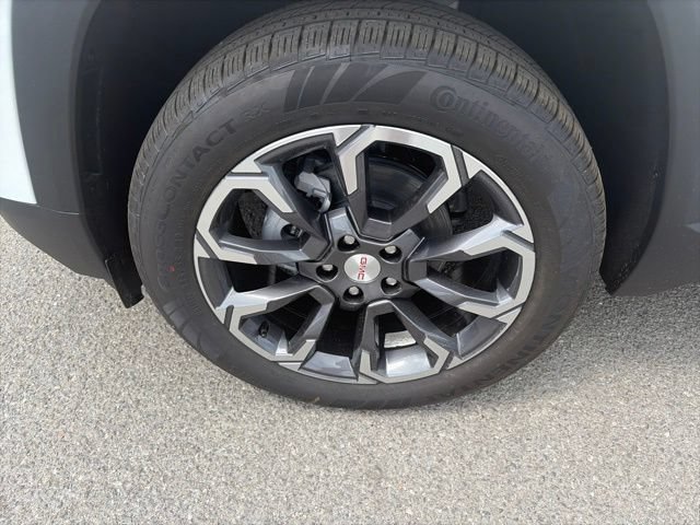 New 2027 GMC Terrain Elevation w/ Elevation Premium Package FWD image 10