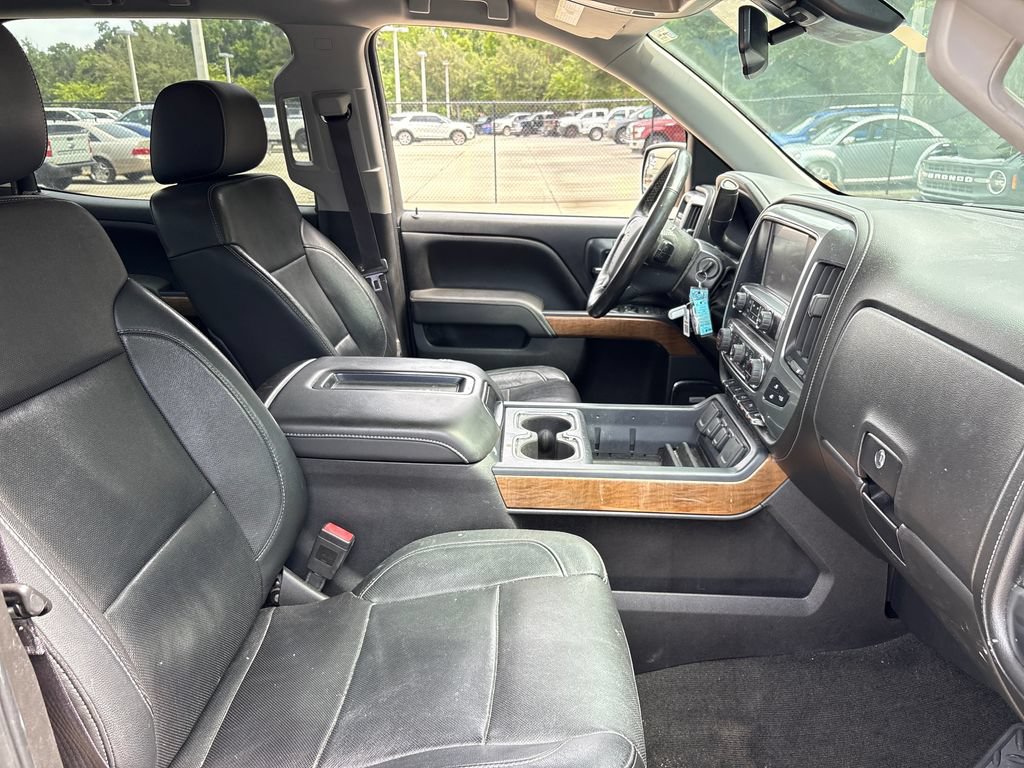Used 2015 Chevrolet Silverado 1500 LTZ w/ LTZ Plus Package RWD image 28