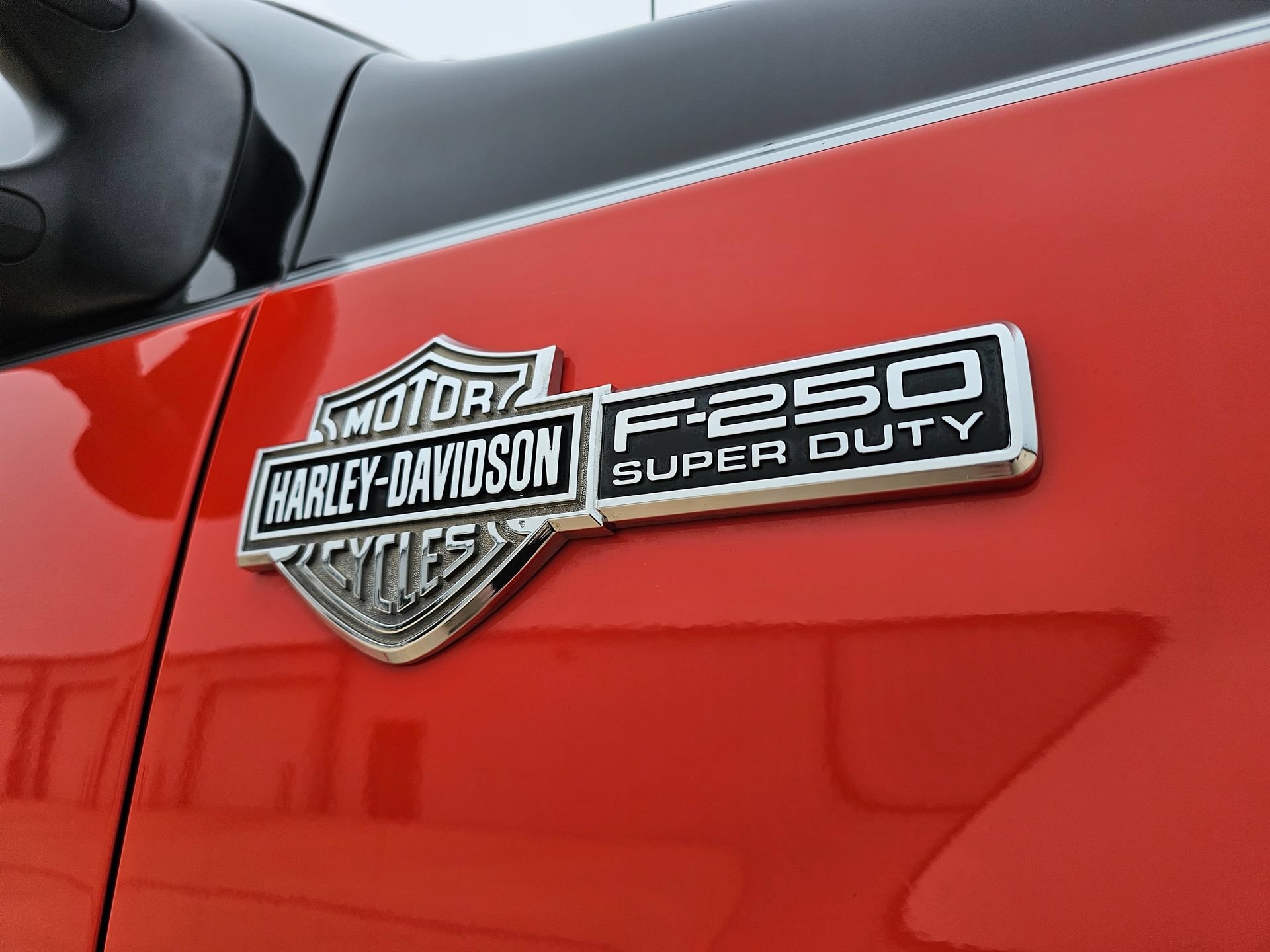 Used 2004 Ford F250 Harley-Davidson AWD/4WD image 11