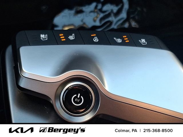 Used 2023 Kia EV6 Wind w/ Wind Technology Package image 27