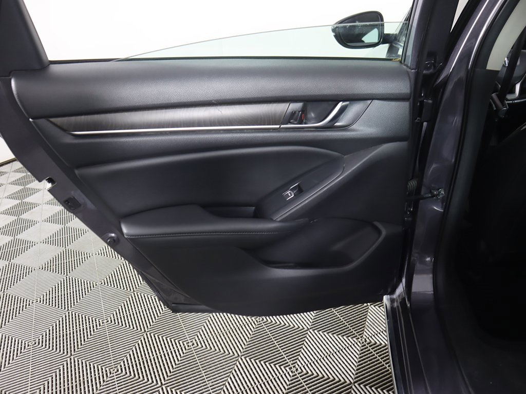 Used 2022 Honda Accord EX-L image 25