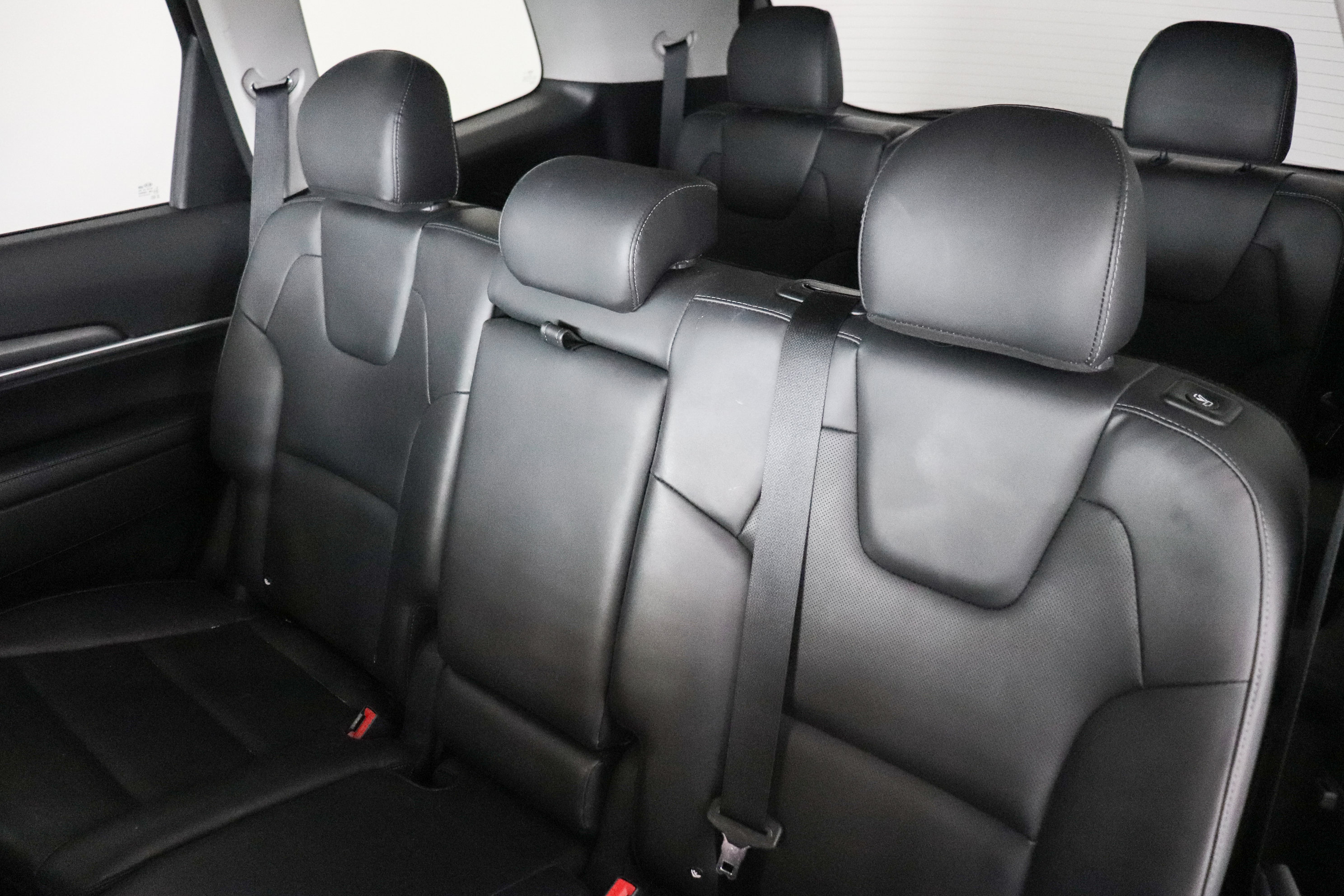 Used 2021 Kia Telluride LX AWD/4WD image 14