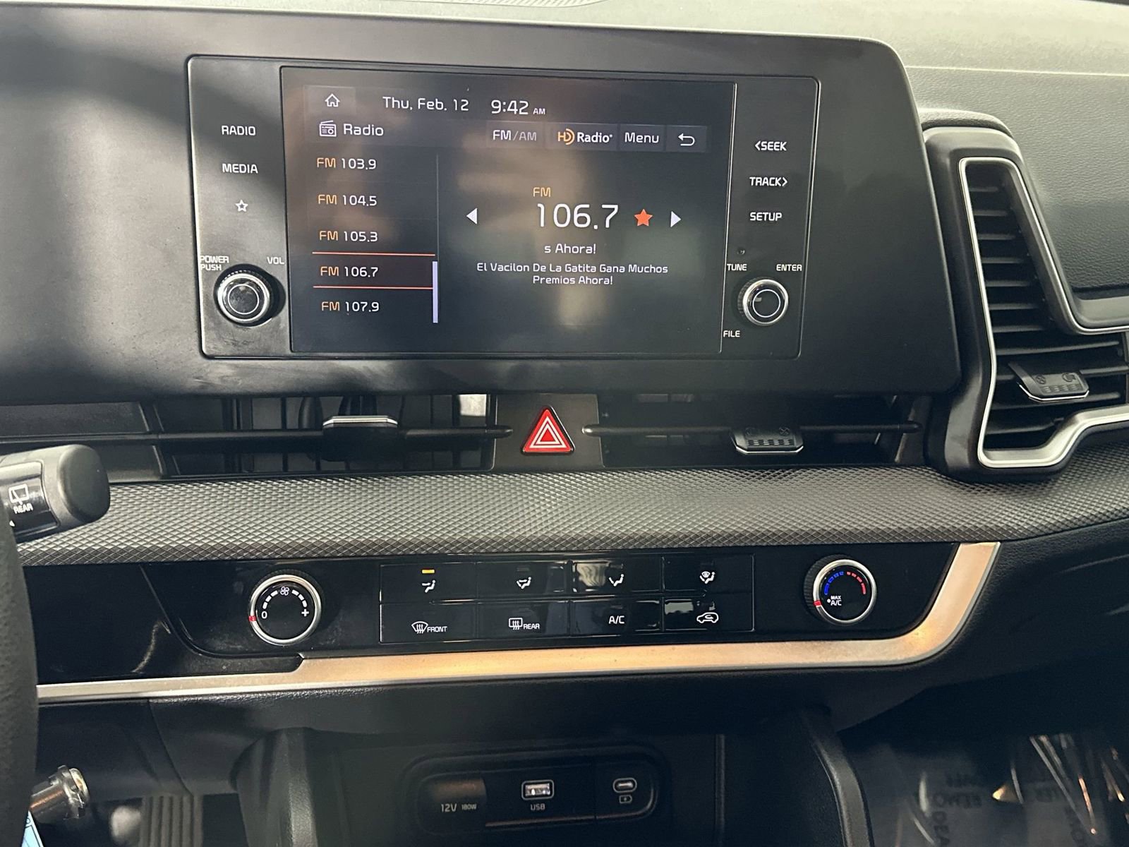 Used 2024 Kia Sportage LX image 21