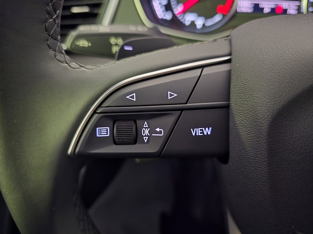 Used 2025 Audi Q5 2.0T Premium image 17