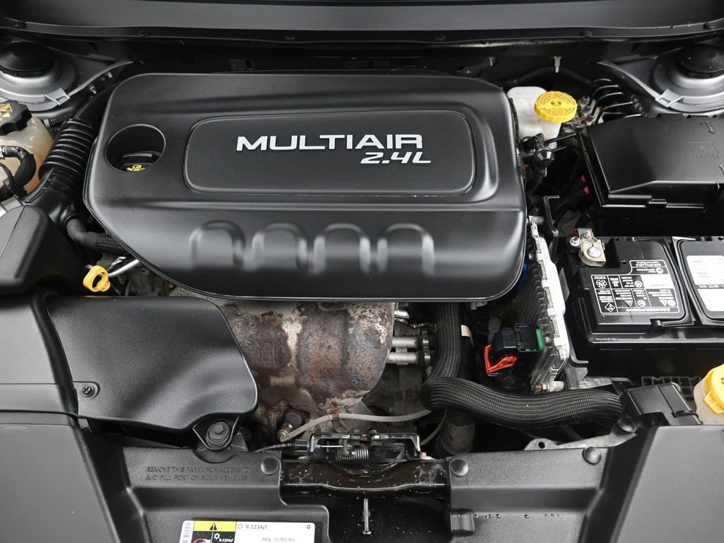 Used 2017 Jeep Cherokee Sport w/ Safety Group image 29