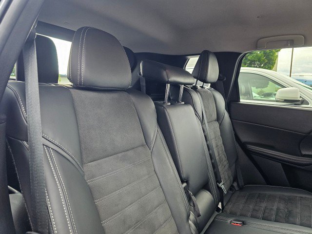 Used 2024 Mitsubishi Outlander SE AWD/4WD image 14