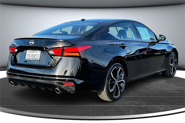 Certified 2024 Nissan Altima 2.5 SR image 6