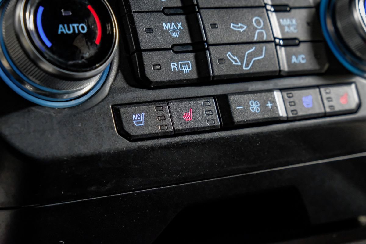 Used 2017 Ford F250 Platinum w/ FX4 Off-Road Package image 26