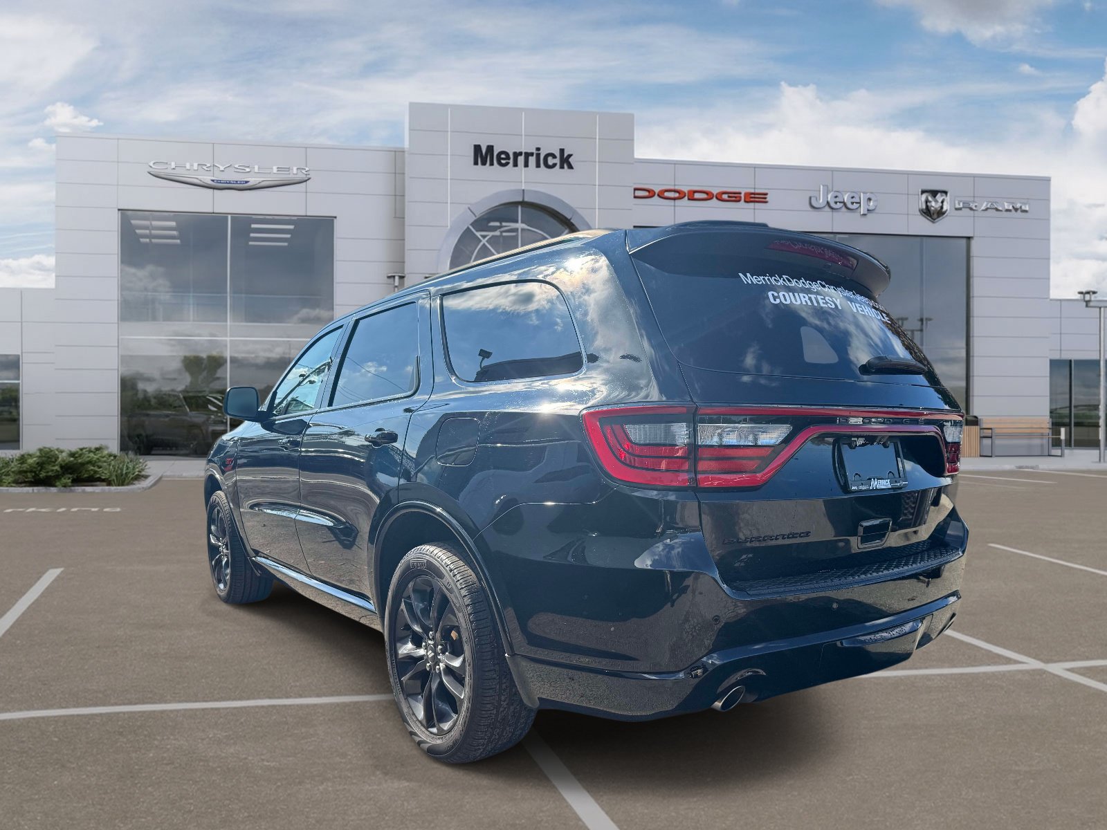 Used 2025 Dodge Durango GT AWD/4WD image 8