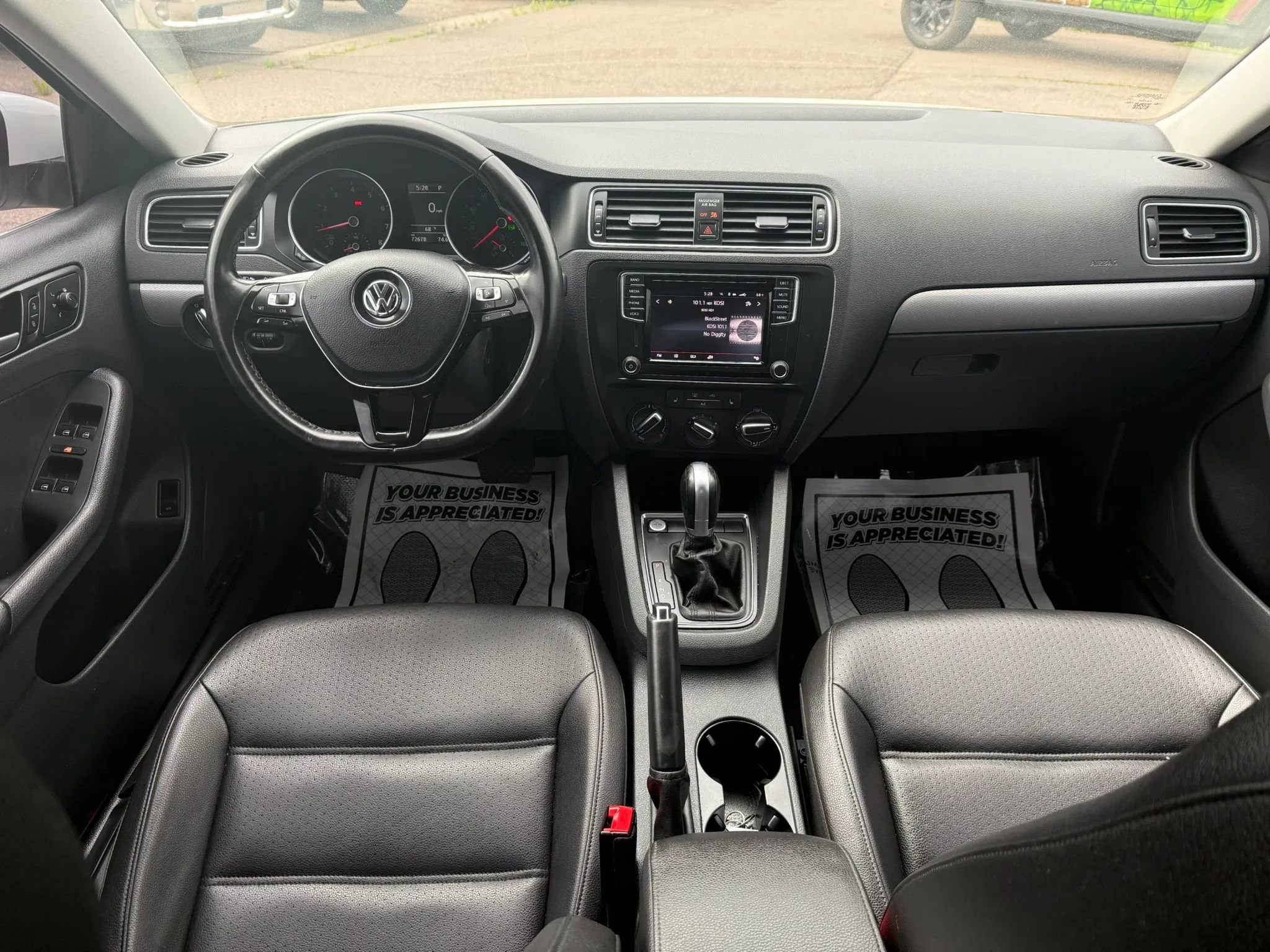 Used 2017 Volkswagen Jetta SE FWD image 26