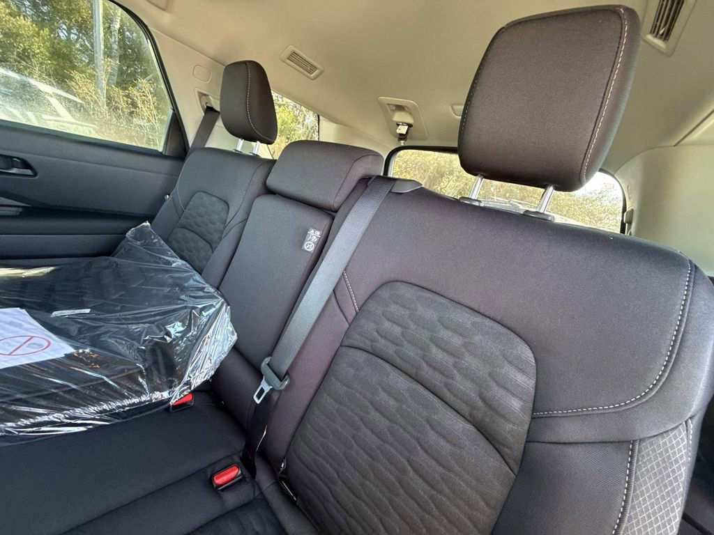 New 2026 Nissan Pathfinder SV FWD image 14