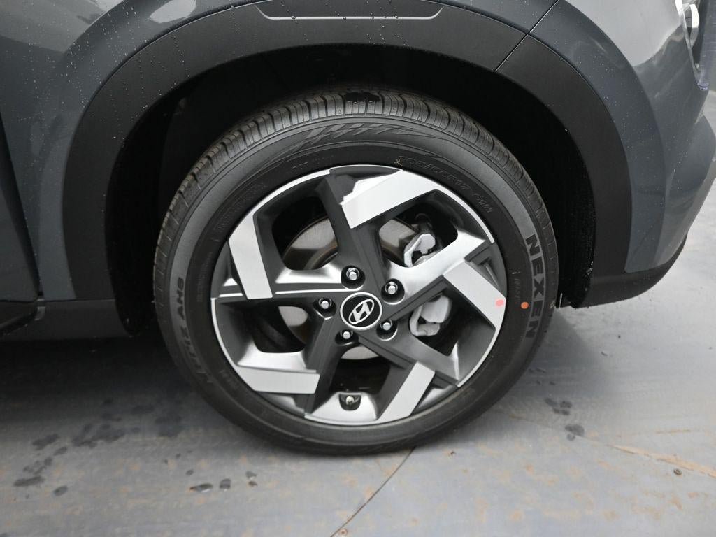 New 2026 Hyundai Venue SEL FWD image 31