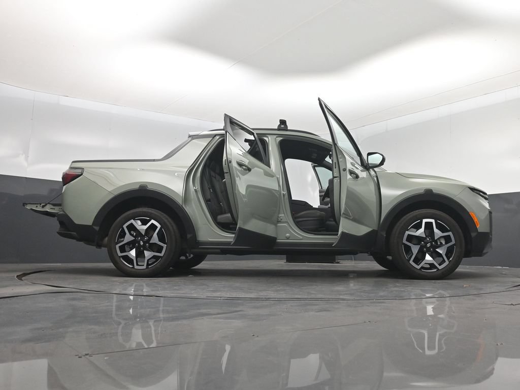 Used 2023 Hyundai Santa Cruz Limited AWD/4WD image 7