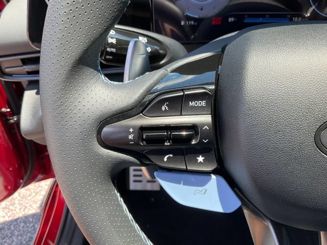 Used 2025 Hyundai Elantra N FWD image 12