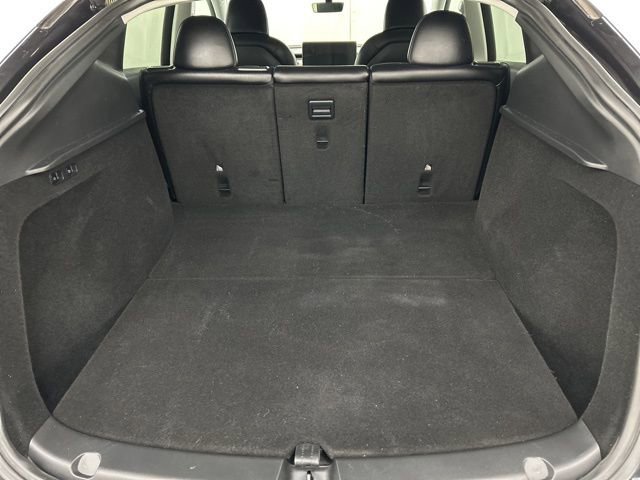 Used 2024 Tesla Model Y Long Range image 27
