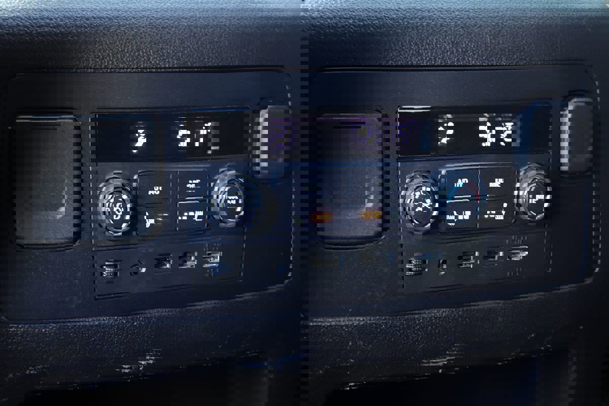 Used 2019 GMC Yukon Denali w/ Denali Ultimate Package image 26