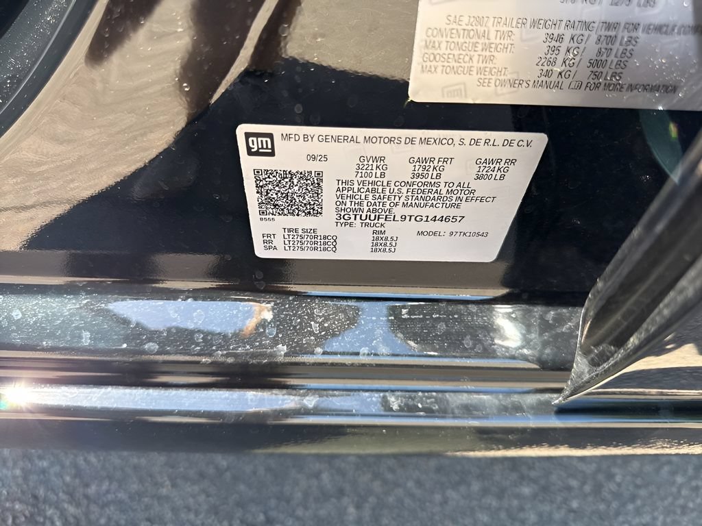 Used 2026 GMC Sierra 1500 AT4X AWD/4WD image 34