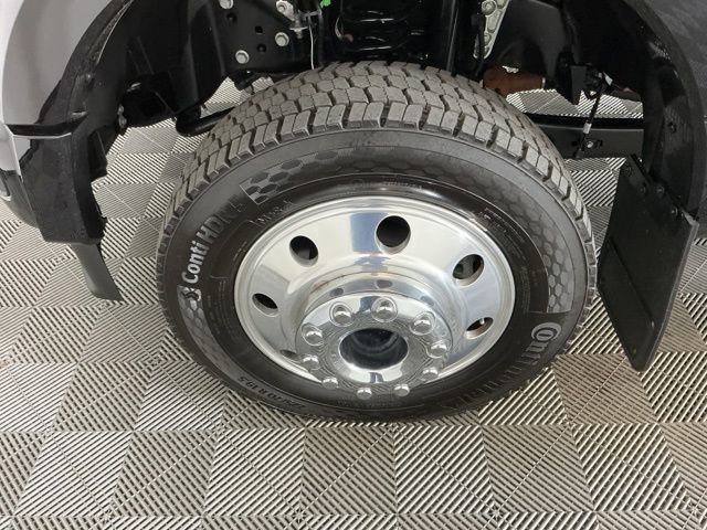 Used 2026 Ford F450 Platinum w/ FX4 Off-Road Package AWD/4WD image 35