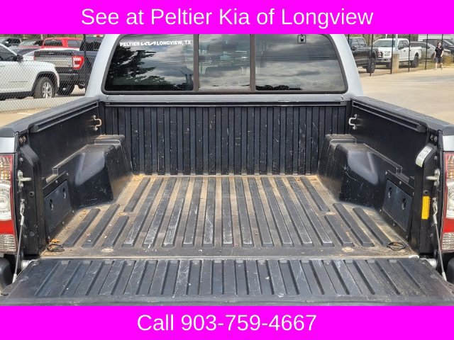 Used 2014 Toyota Tacoma PreRunner w/ SR5 Package RWD image 9