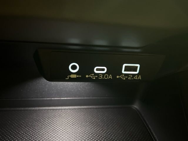 Certified 2025 Subaru Crosstrek 2.0i Premium w/ Crosstrek Mirror Package image 31