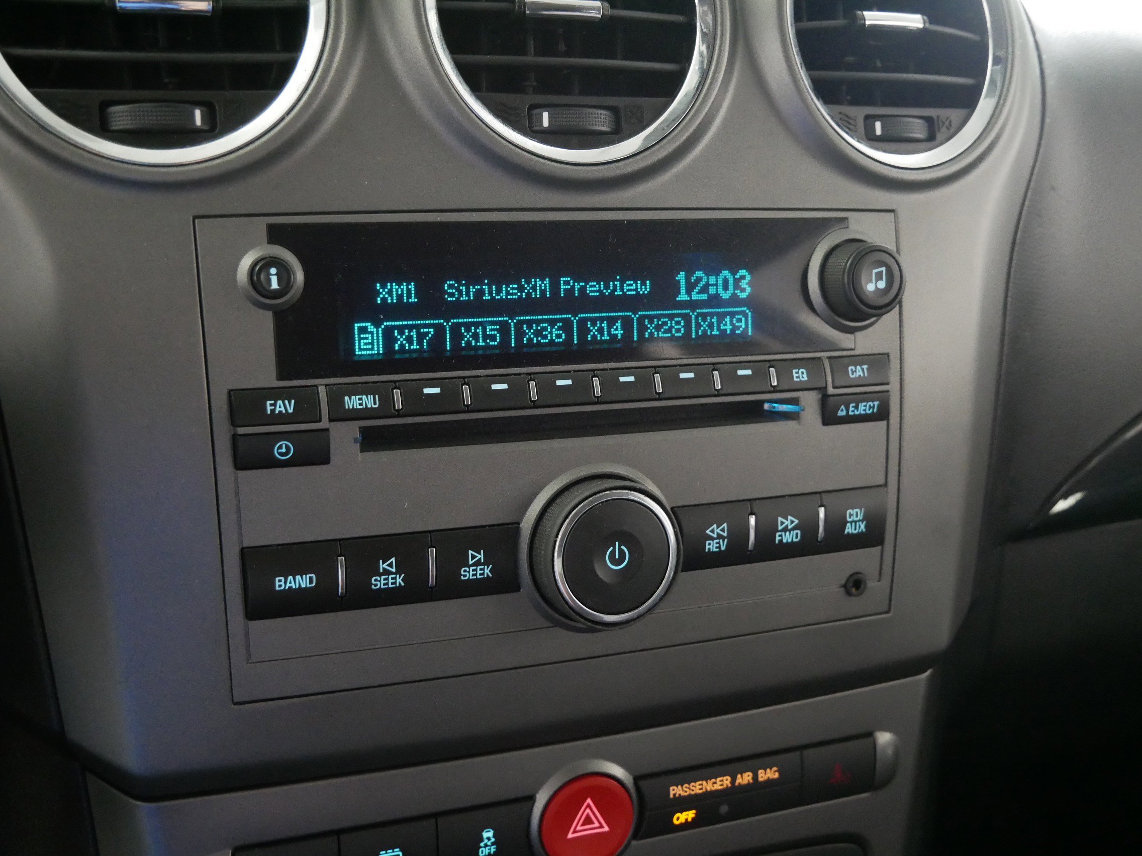 Used 2014 Chevrolet Captiva Sport LT FWD image 22