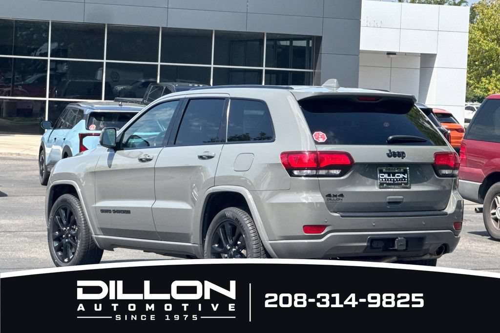 Used 2021 Jeep Grand Cherokee Laredo X AWD/4WD image 6