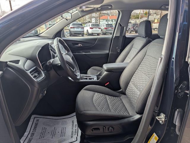 Used 2021 Chevrolet Equinox LT image 12
