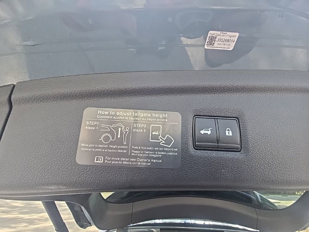 Used 2023 INFINITI QX50 Luxe image 32