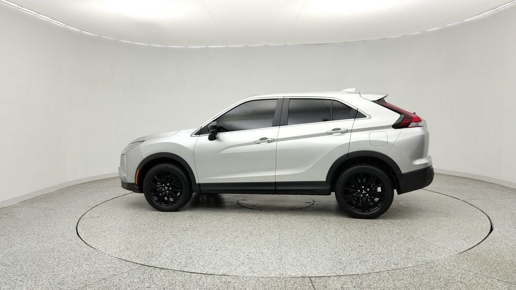 Used 2025 Mitsubishi Eclipse Cross LE AWD/4WD image 8