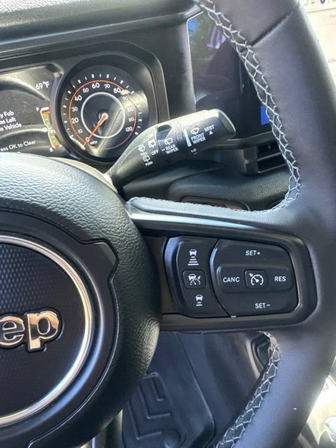 Used 2026 Jeep Wrangler Sport AWD/4WD image 25