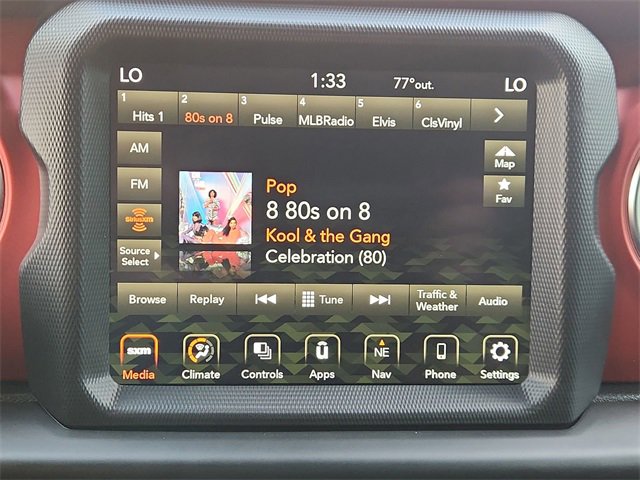 Used 2022 Jeep Wrangler Unlimited Rubicon w/ Steel Bumper Group image 13