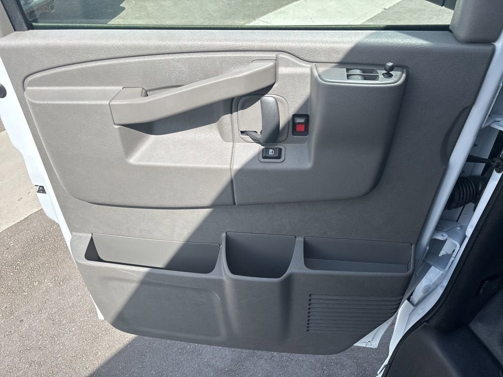 New 2025 Chevrolet Express 2500 w/ Driver Convenience Package image 15