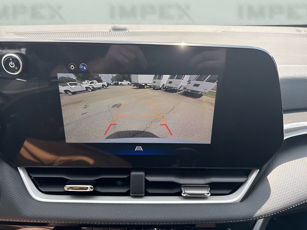 Used 2026 Chevrolet Equinox LT FWD image 17