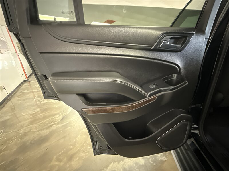 Used 2019 Chevrolet Tahoe LS RWD image 21