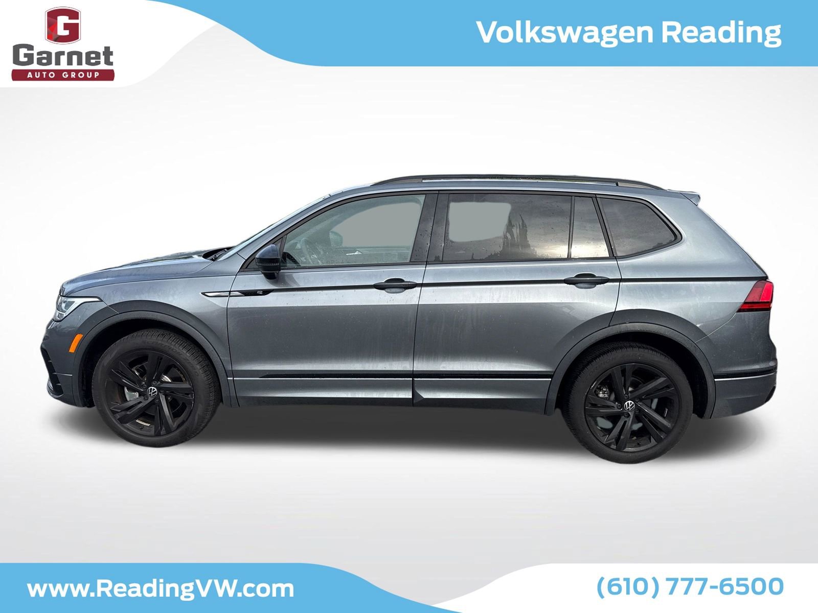 Used 2023 Volkswagen Tiguan SE R-Line image 2