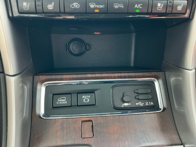 Used 2020 Subaru Ascent Touring w/ Popular Package #3 AWD/4WD image 23