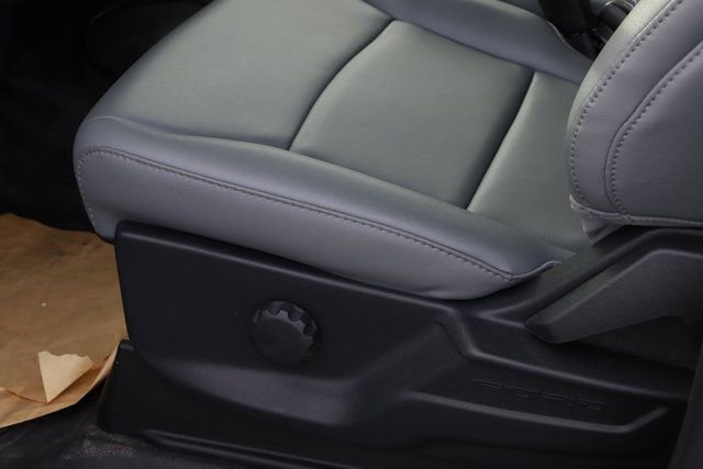 Used 2024 Ford F550 XL 2D Standard Cab image 16