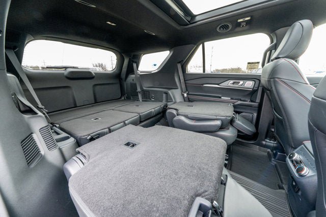 New 2026 Ford Explorer ST image 12