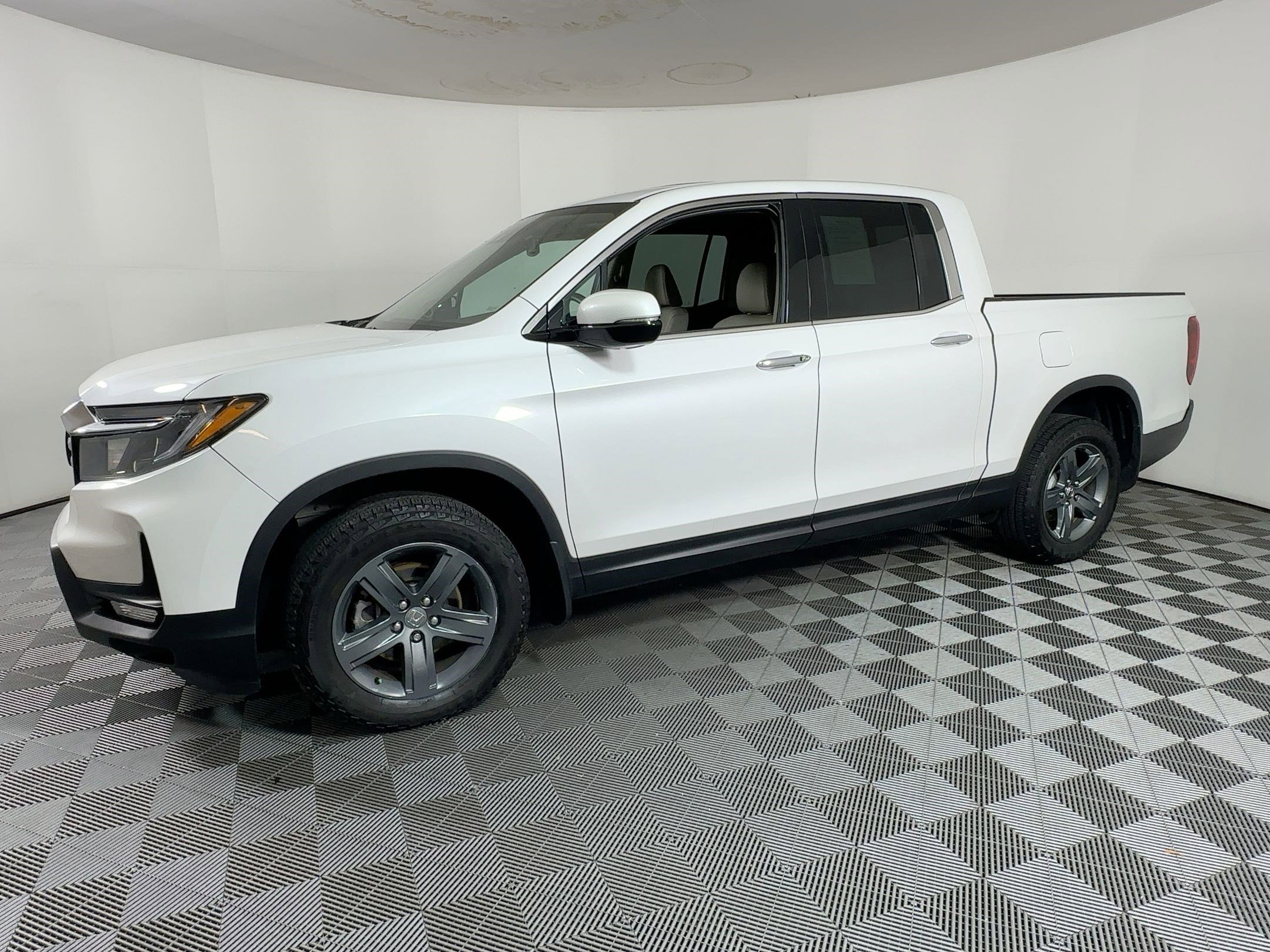 Used 2023 Honda Ridgeline RTL-E image 17