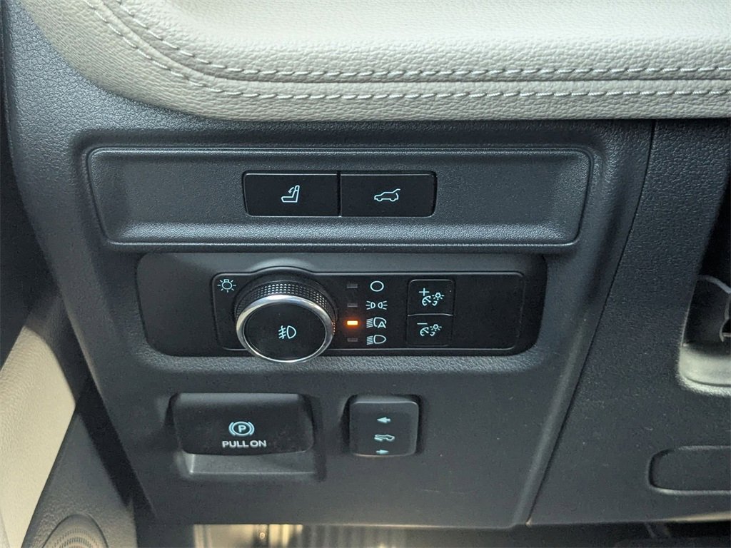 Used 2024 Ford Expedition Max Limited image 17