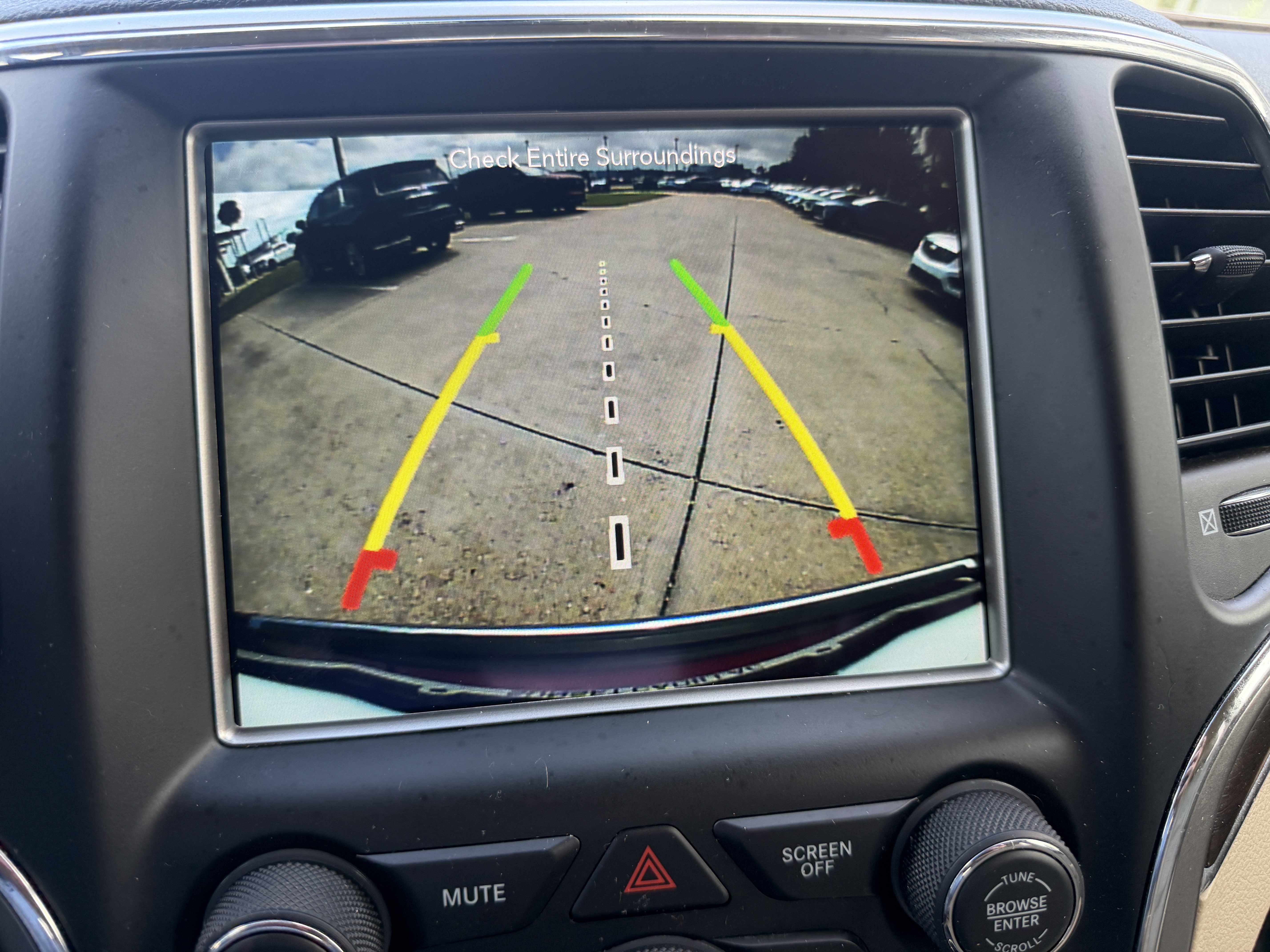 Used 2018 Jeep Grand Cherokee Limited RWD image 22