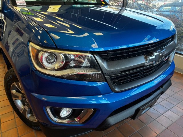 Used 2018 Chevrolet Colorado Z71 image 2