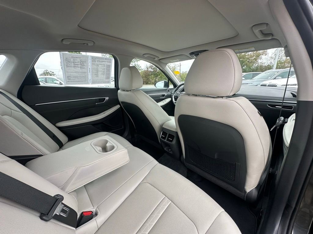 Used 2022 Hyundai Sonata Limited w/ Cargo Package image 26