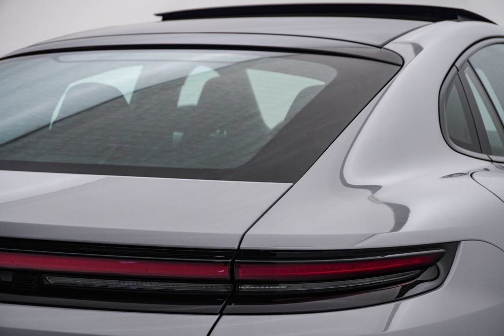 New 2026 Porsche Panamera 4 AWD/4WD image 13