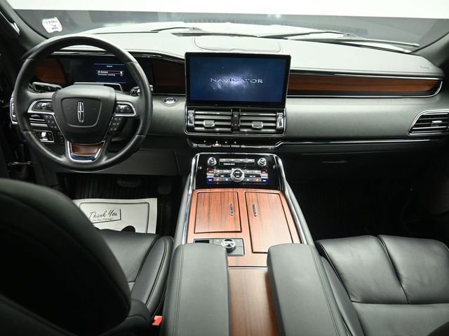 Certified 2023 Lincoln Navigator Reserve AWD/4WD image 23